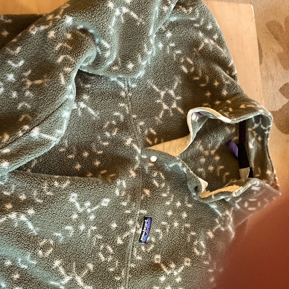 Patagonia snap neck fleece
